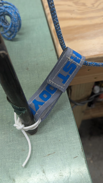 Velcro halyard Keeper